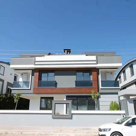 New Flat&large Living Space 2-6 Near By Lara דירה אנטליה